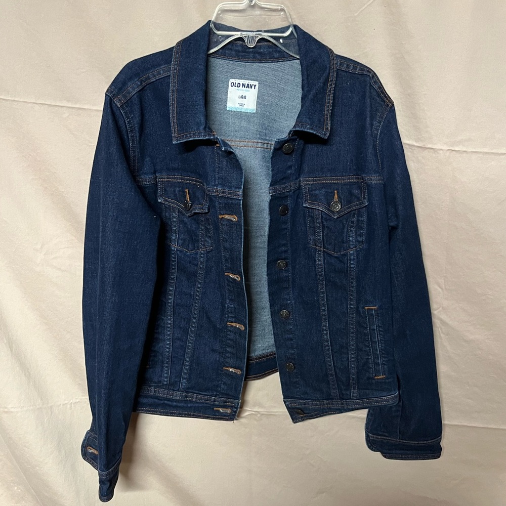 Old Navy Jean Jacket, Dark wash denim, Women’s Large, Excellent used condition